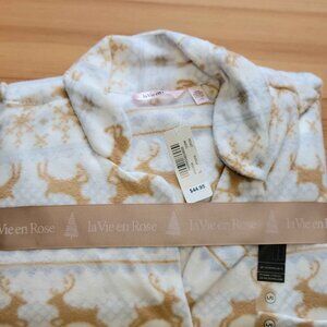LA VIE EN ROSE, NEW WITH TAGS fleecy pajamas, women